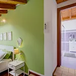 Lägenhet Snug Nest Como