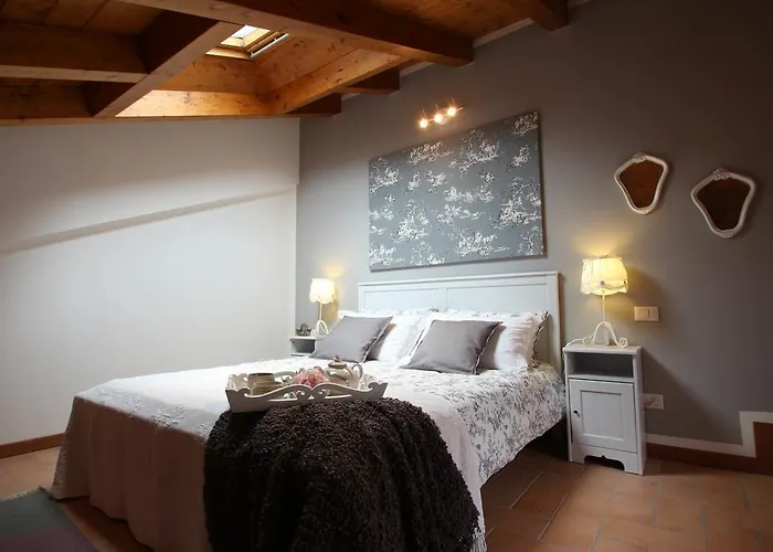 Snug Nest Apartment *