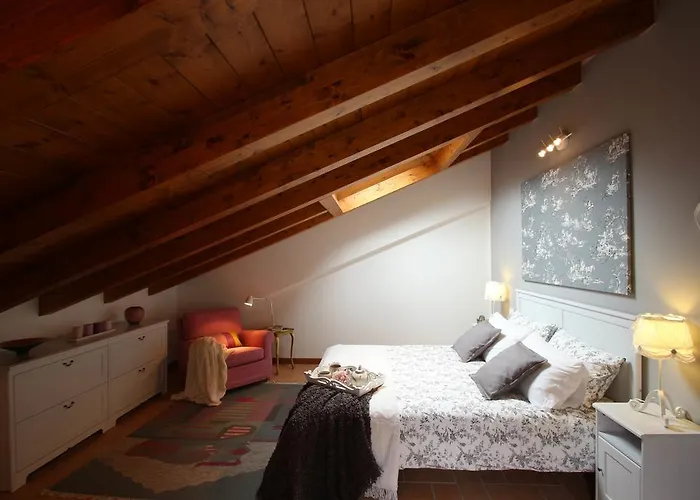 Snug Nest Apartment